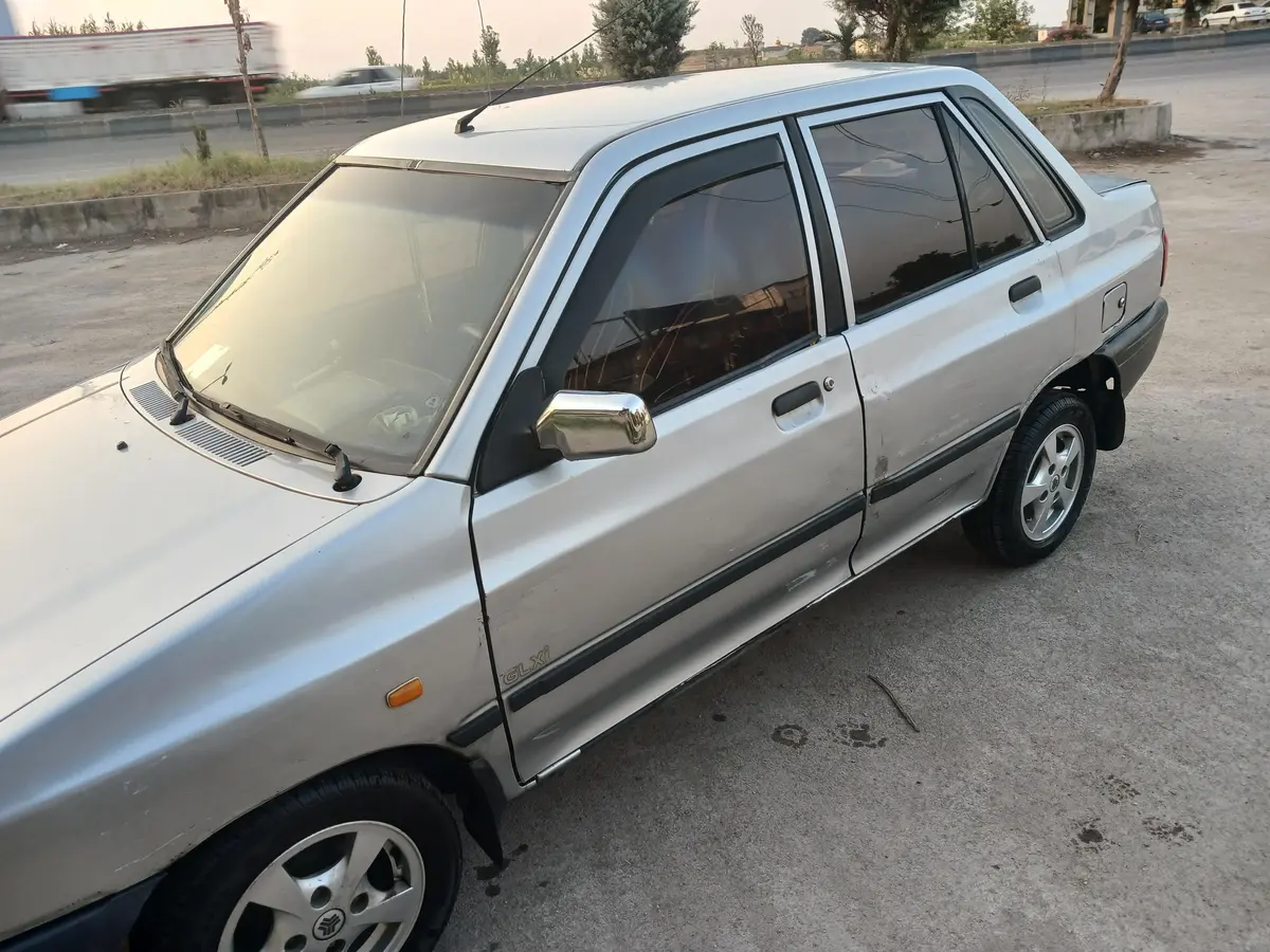 پراید،  صندوق دار