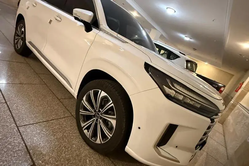 اکستریم،  VX (QX)