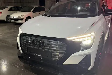 آئودی، Q5 e-tron