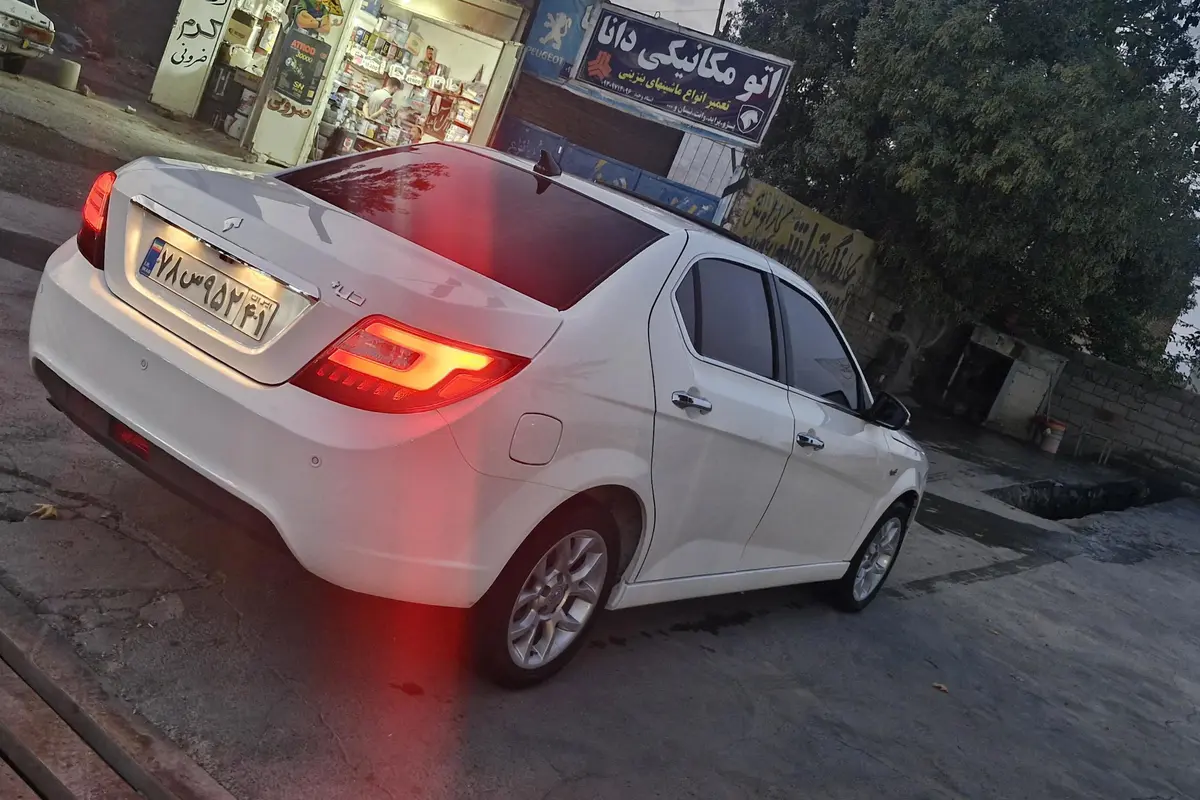 دنا،  پلاس EF7