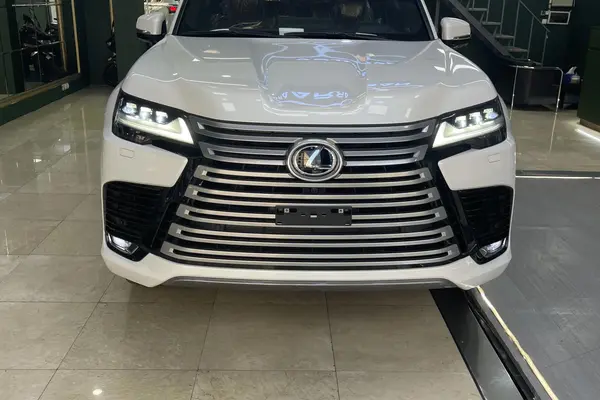 لکسوس  LX