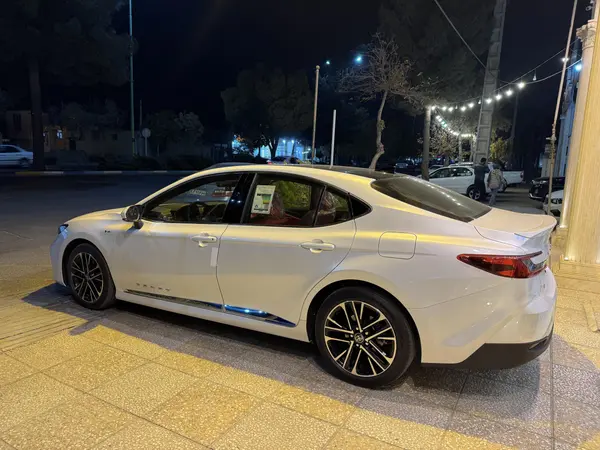 تویوتا، کمری هیبرید