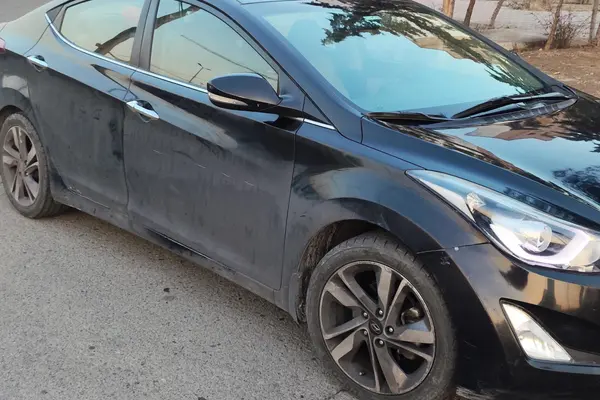 هیوندای، النترا