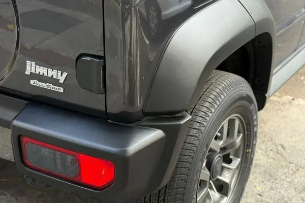 سوزوکی، جیمنی 5 در