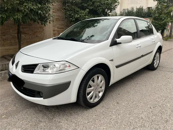 رنو، مگان (مونتاژ)