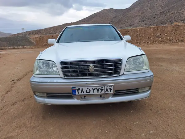 تویوتا، کراون