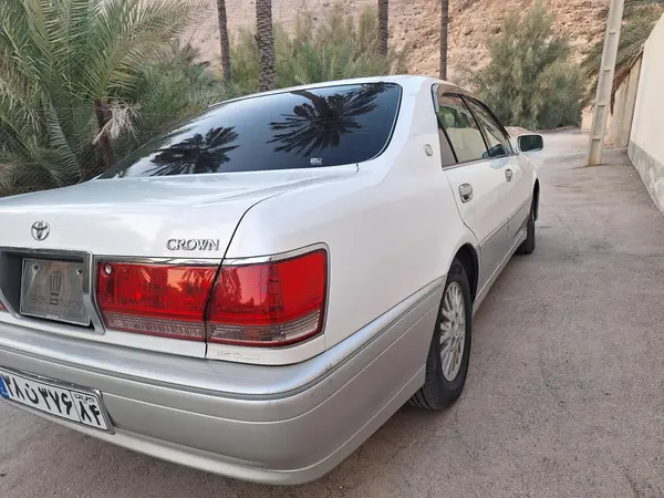 تویوتا، کراون