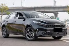 پیش فروش کیا، K3