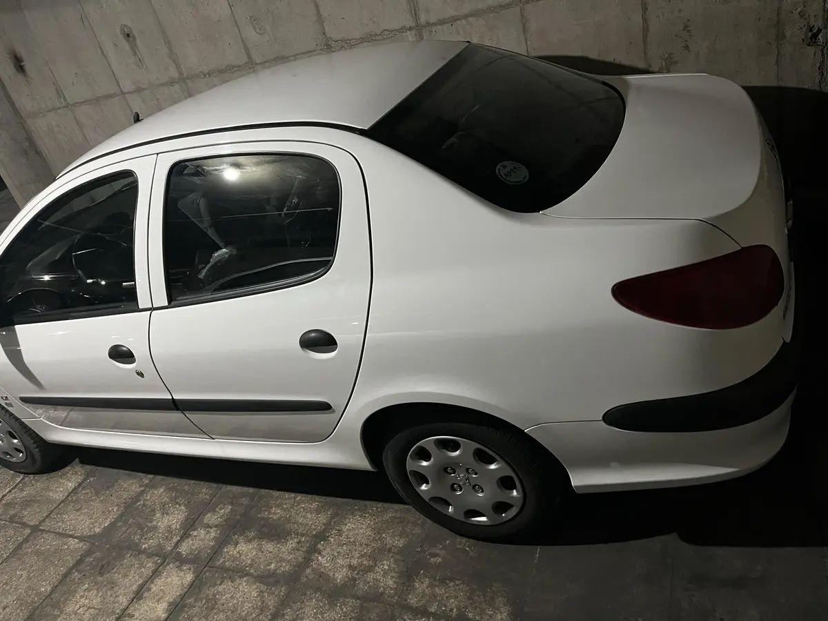 پژو  206 SD