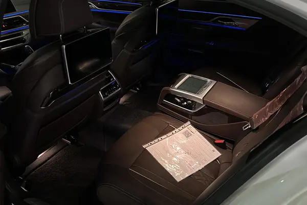 ب ام و، سری 7