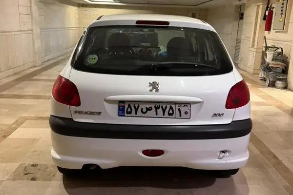 پژو  206