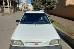 پراید، صندوق دار