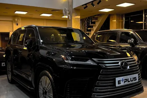 لکسوس، LX