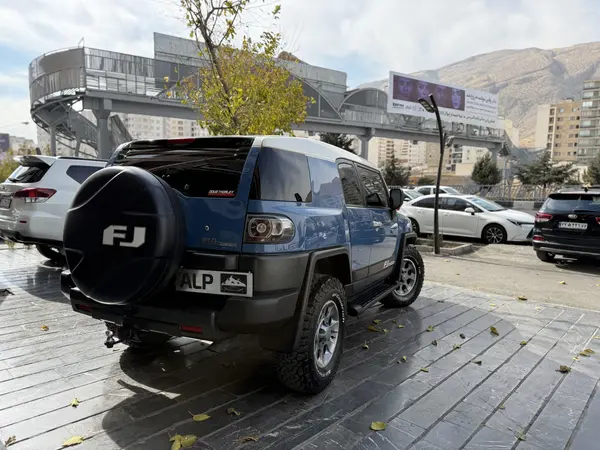 تویوتا، اف جی کروز