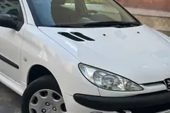 پژو، 206