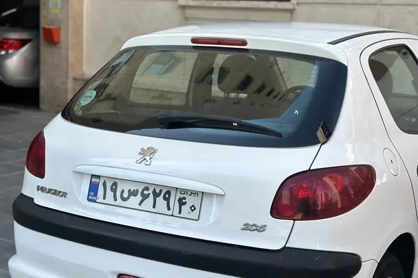 پژو  206