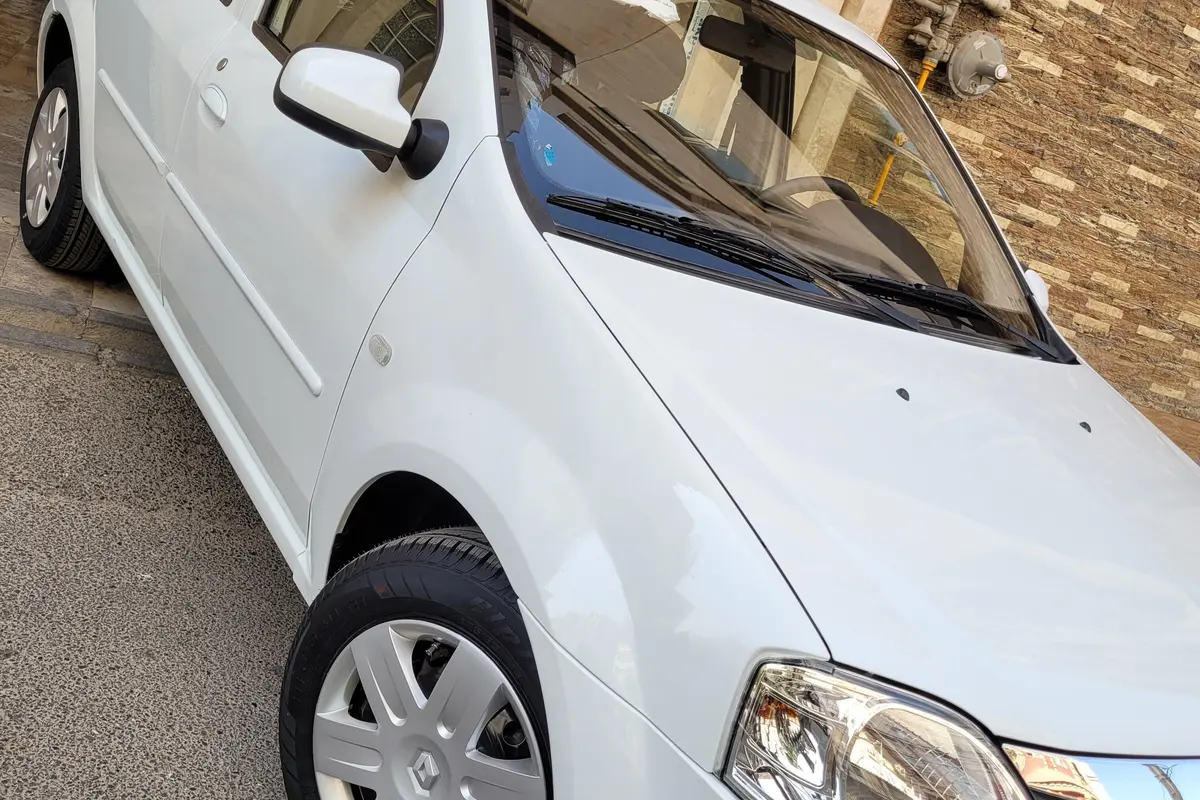 رنو،  تندر 90