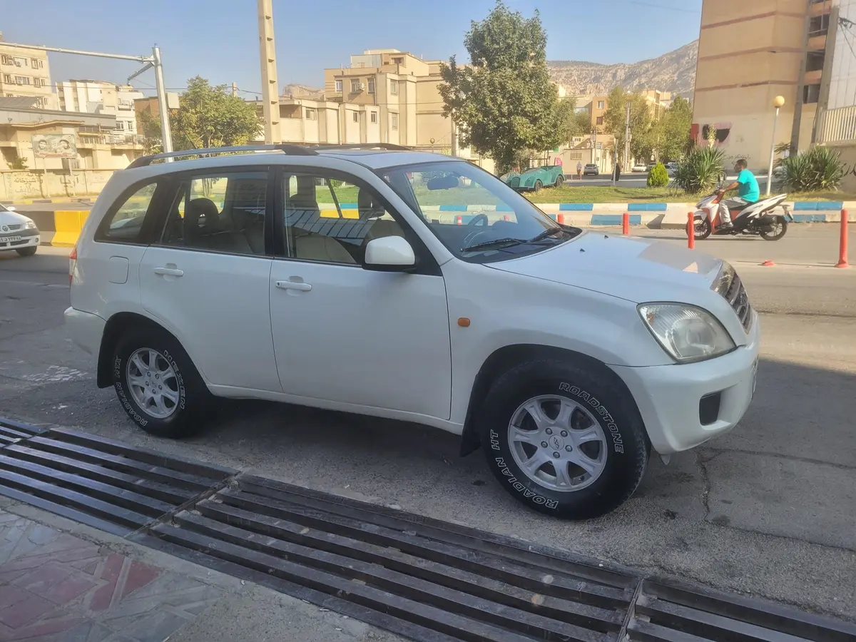 ام وی ام،  X33