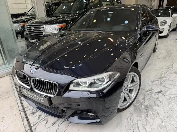 ب ام و، سری 5 سدان