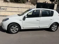 رنو، ساندرو