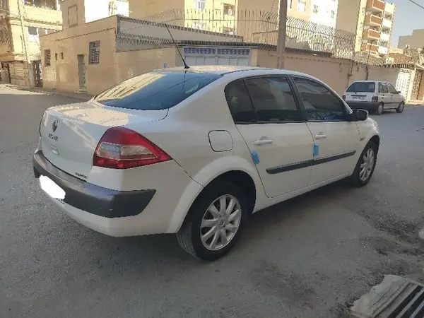 رنو، مگان (مونتاژ)