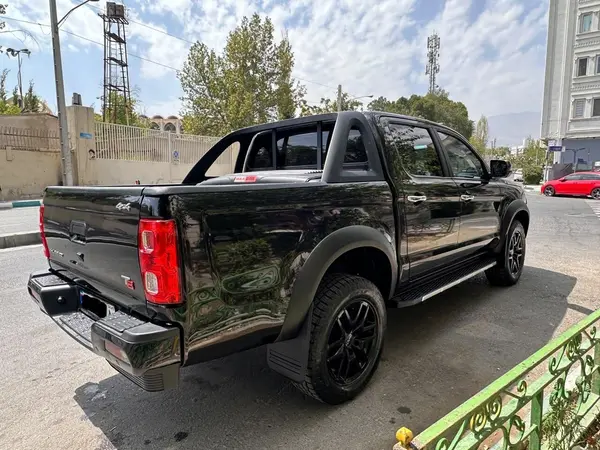 کی ام سی  T8