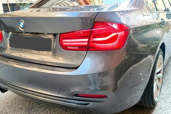 ب ام و، سری 3 سدان