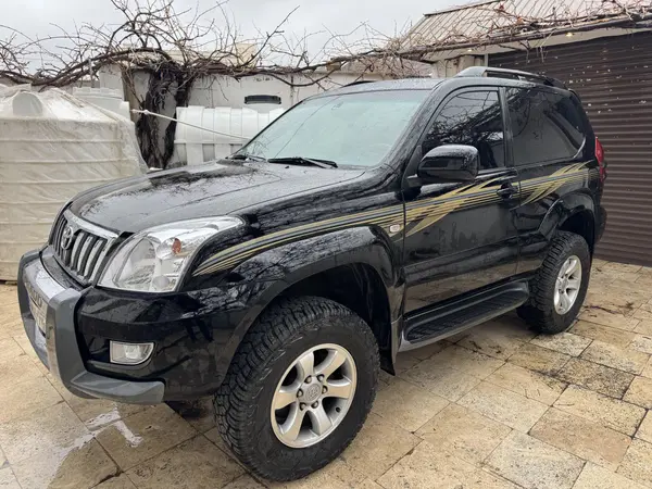 تویوتا، پرادو دو در