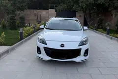 مزدا، 3 نیو صندوق دار