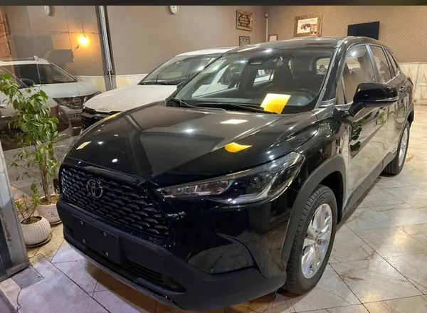 تویوتا، کرولا کراس هیبرید