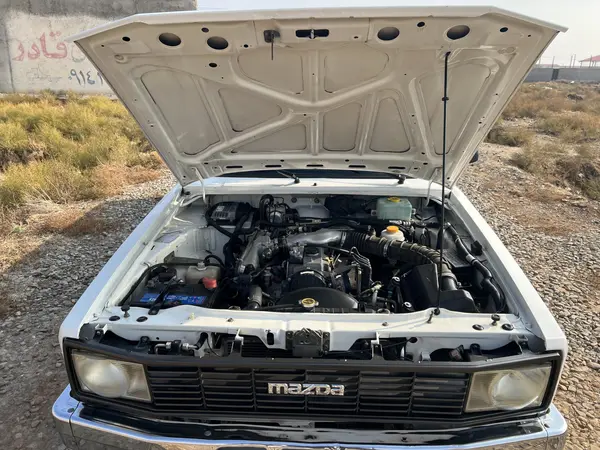 مزدا، وانت تک‌کابين