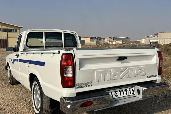 مزدا، وانت تک‌کابين