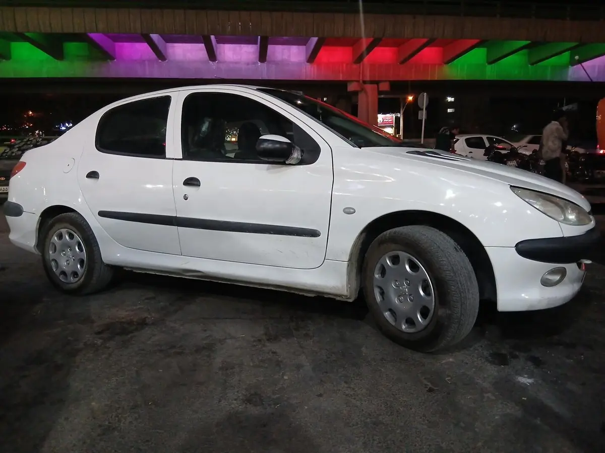 پژو،  206 SD