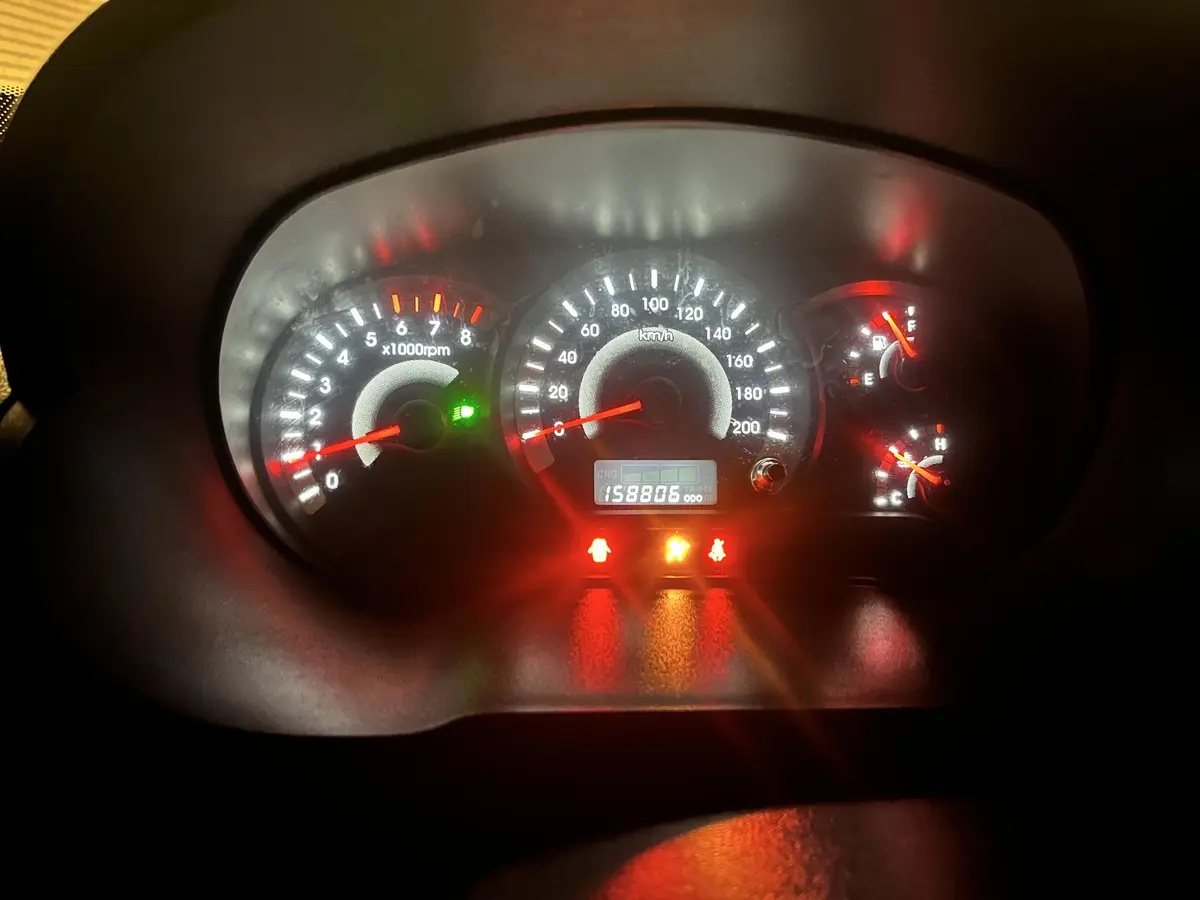 کوییک،  دنده ای R