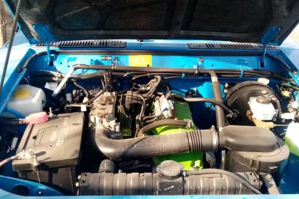 زامیاد، وانت نیسان