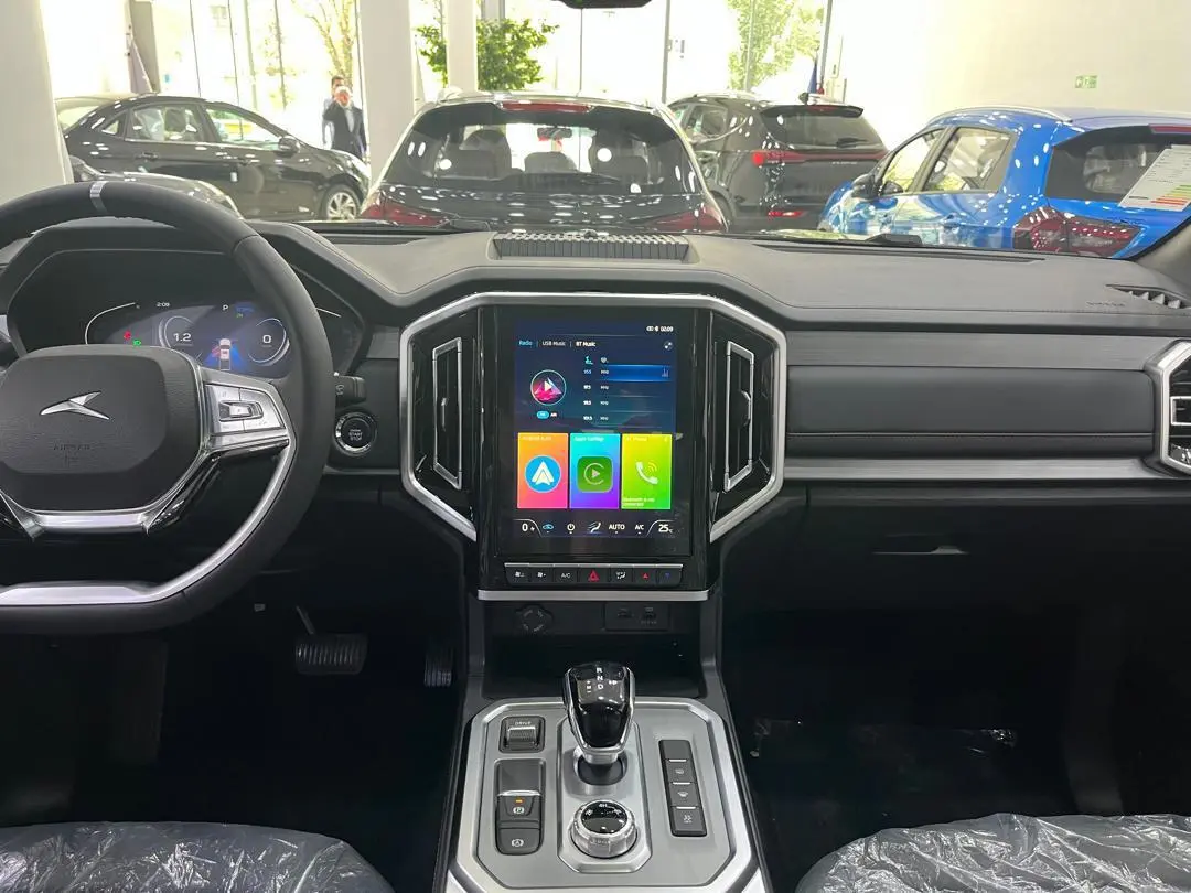 کی ام سی،  T9