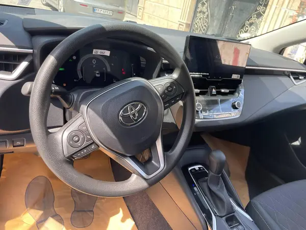 تویوتا، کرولا هیبرید