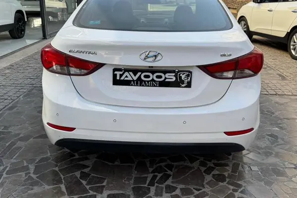 هیوندای، النترا