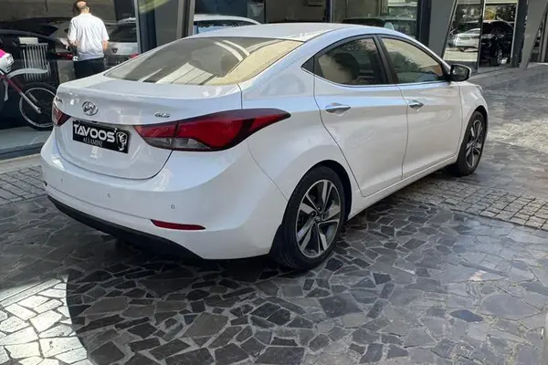 هیوندای، النترا