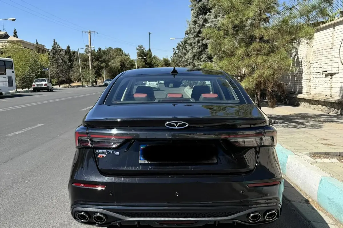 فونیکس،  آریزو 6 جی تی (Z6 GT)