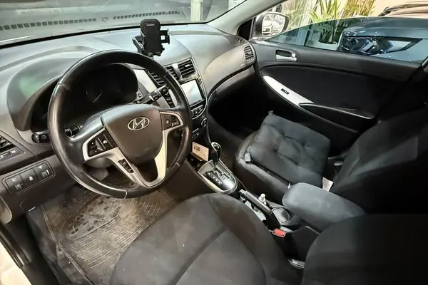 هیوندای، اکسنت (مونتاژ)