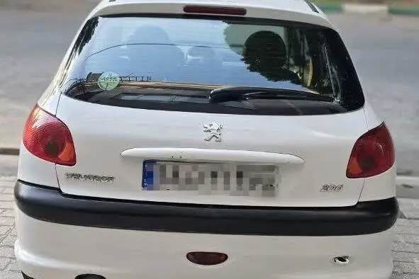 پژو،  206