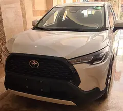 تویوتا، کرولا کراس هیبرید