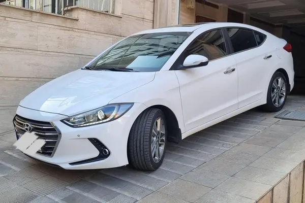 هیوندای  النترا
