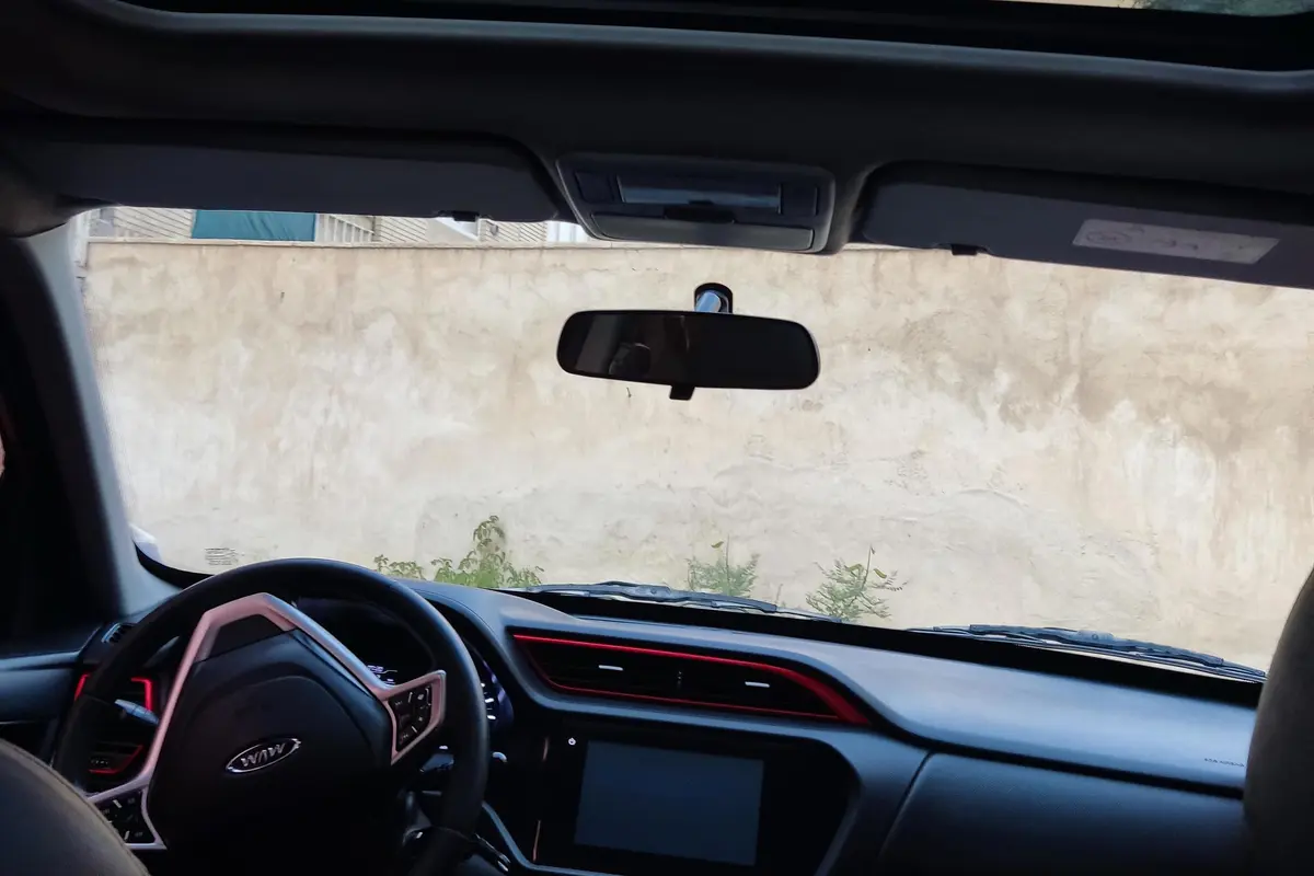 ام وی ام،  X33 S