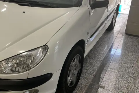 پژو، 206 SD