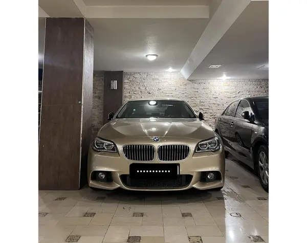 ب ام و، سری 5 سدان