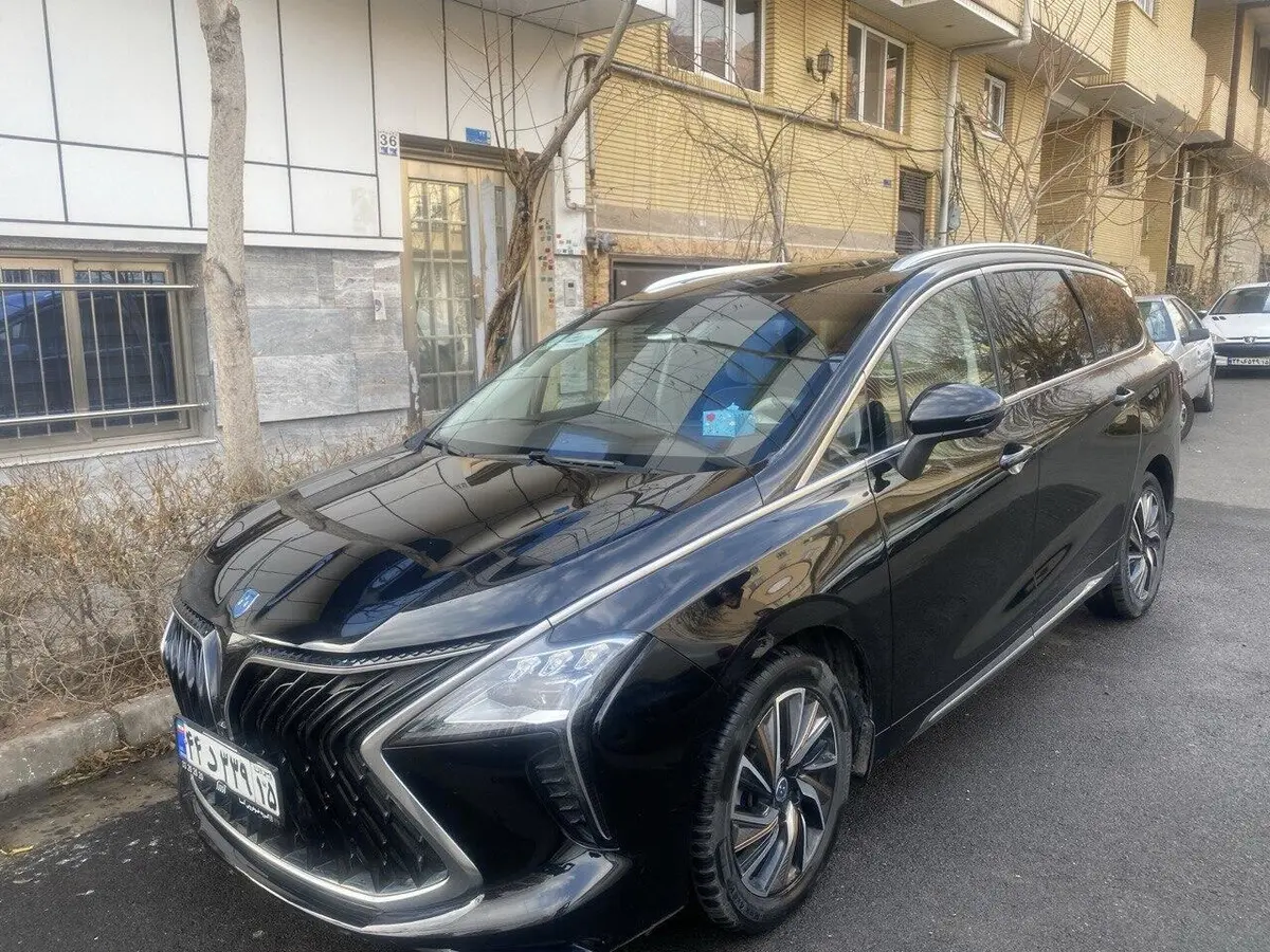 فردا،  سوبا M4