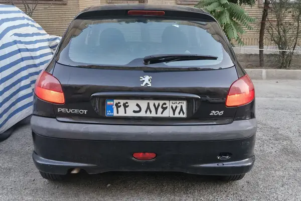 پژو  206