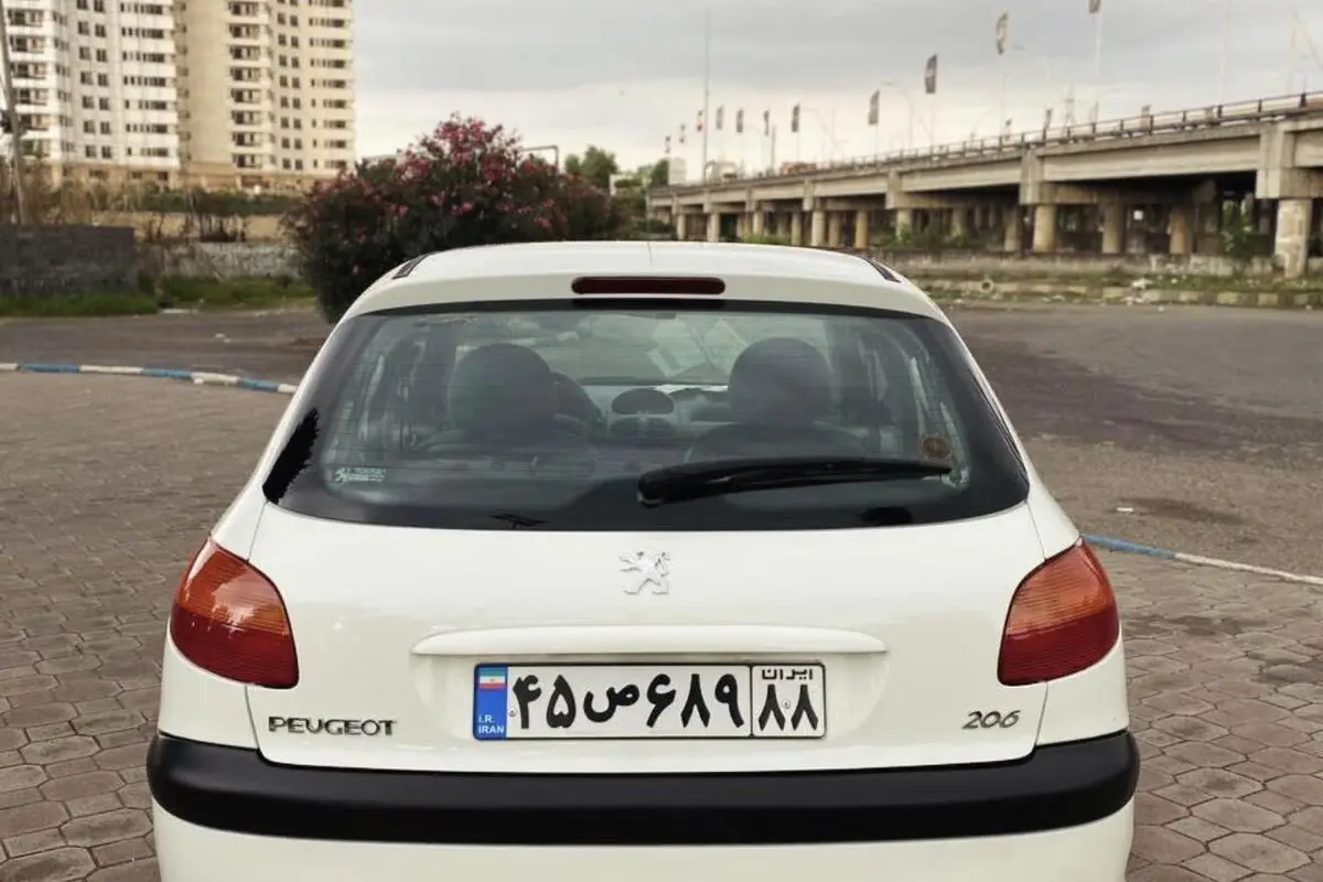 پژو  206